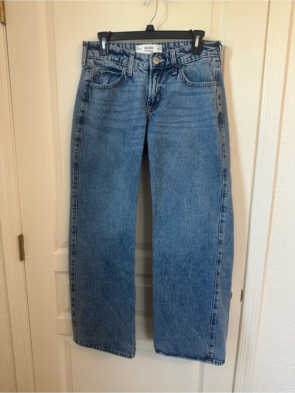 Hollister Women's Straight-Leg Light Blue Bow Jeans